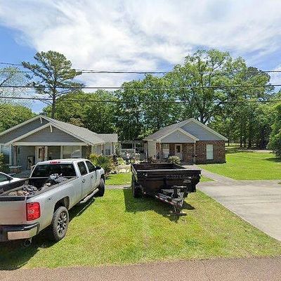 306 S 2 Nd St, Collins, MS 39428