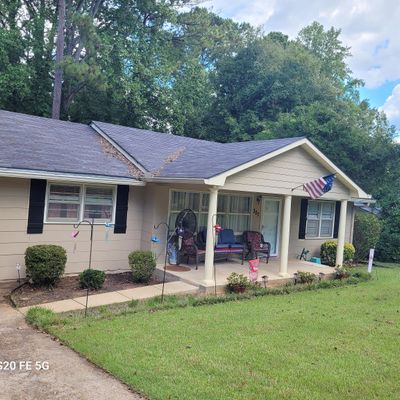 307 Park Hill Dr, Lagrange, GA 30241