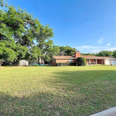 309 W Cedar St, Nocona, TX 76255