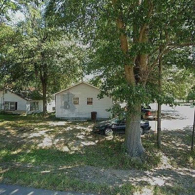 311 S Division St, Humphrey, AR 72073