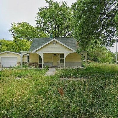 317 S 3 Rd Ave, Logan, IA 51546