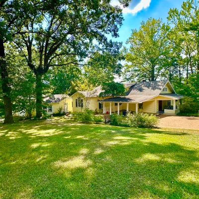 317 Purdy Rd, Selmer, TN 38375