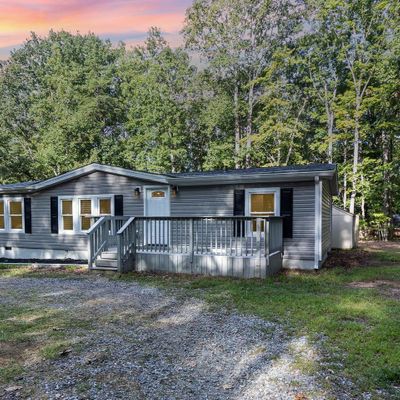 31702 Zoar Rd, Locust Grove, VA 22508