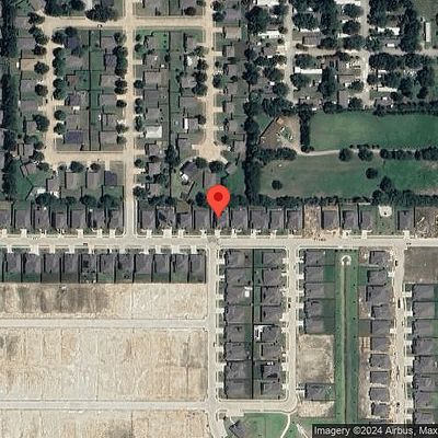 319 W Milas Ln, Glenn Heights, TX 75154