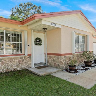 3205 Hibiscus Ave, Fort Pierce, FL 34947