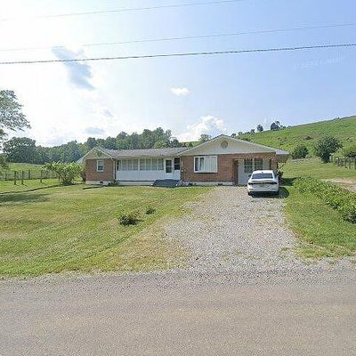 4042 Eggleston Rd, Pearisburg, VA 24134