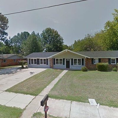 407 Greenbriar Rd, Warner Robins, GA 31093