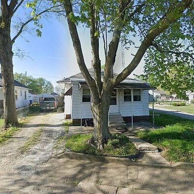 413 Walnut St, Kincaid, IL 62540