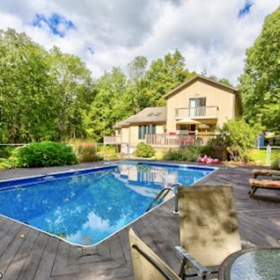 42 Fredonia Rd, Fredon Township, NJ 07860