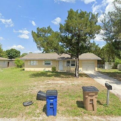 423 Valley Dr, Lehigh Acres, FL 33936