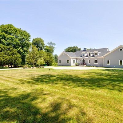 424 Taconic Rd, Greenwich, CT 06831