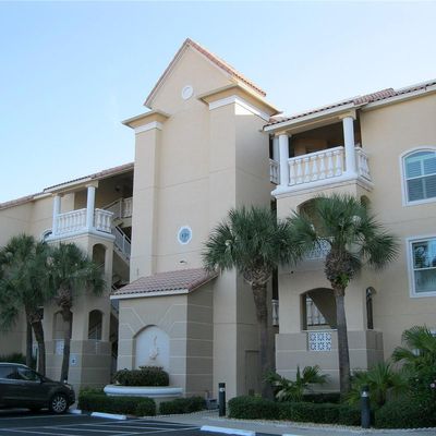 434 Bouchelle Dr #304, New Smyrna Beach, FL 32169