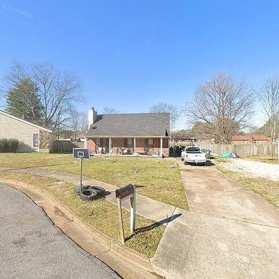 4453 Crescent Park Dr, Memphis, TN 38141