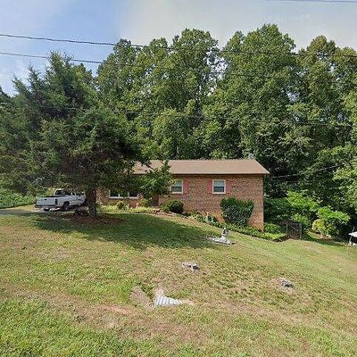 3734 N Lail Ave, Morganton, NC 28655