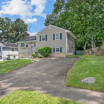 38 Maher Dr, Norwalk, CT 06850