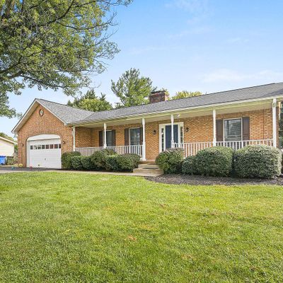 3913 Southview Ct, Jefferson, MD 21755