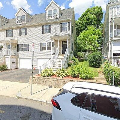 4 Vesta Rd, Dorchester Center, MA 02124