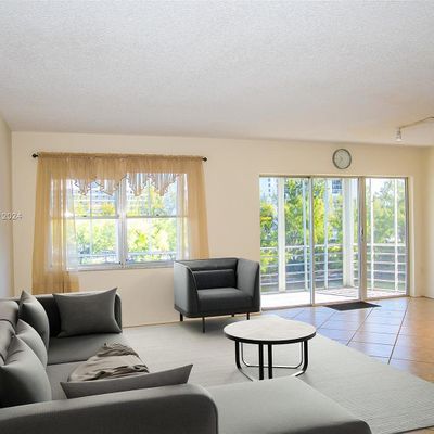 400 Diplomat Pkwy #514, Hallandale Beach, FL 33009