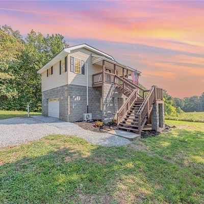 51 Hatcher Rd, Powhatan, VA 23139