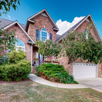 5111 Reagan Dr, Murfreesboro, TN 37129