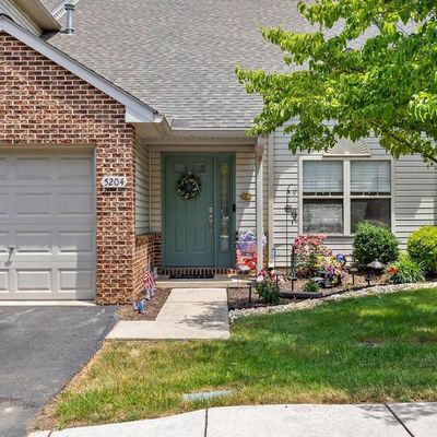 5204 Cobblestone Dr, Mechanicsburg, PA 17055