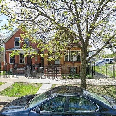 536 N Lawndale Ave, Chicago, IL 60624