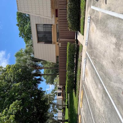 5643 56 Th Way, West Palm Beach, FL 33409