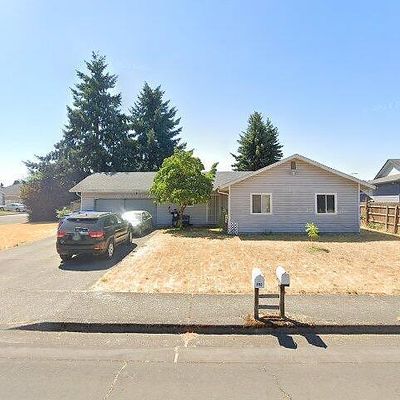 490 Delores Dr, Jefferson, OR 97352