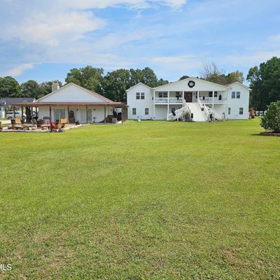 490 Whitehouse Fork Rd, Swansboro, NC 28584