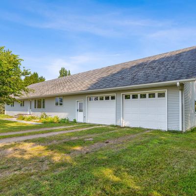 4942 43 Rd Ave N, Moorhead, MN 56560