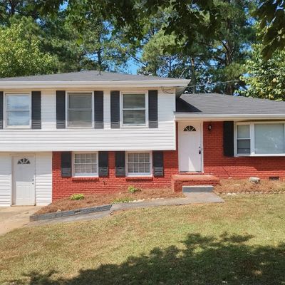 6521 King William Dr, Morrow, GA 30260