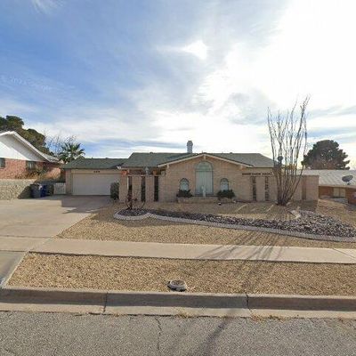 6608 Los Altos Dr, El Paso, TX 79912