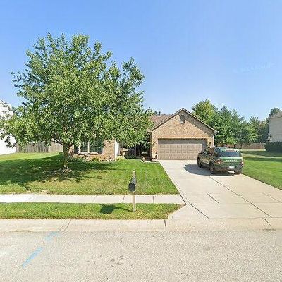 6956 Tree Top Ln, Noblesville, IN 46062