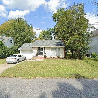 706 Mcpherson St, Elizabeth City, NC 27909