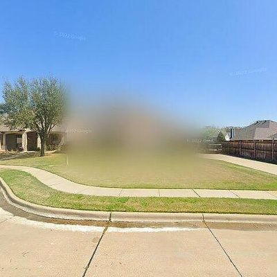 709 Lone Oak Ct, Burleson, TX 76028