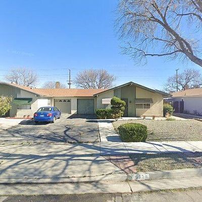 582 Toledo Dr, Hemet, CA 92545