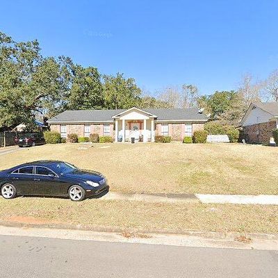 5832 Hanging Moss Ct, Mobile, AL 36609