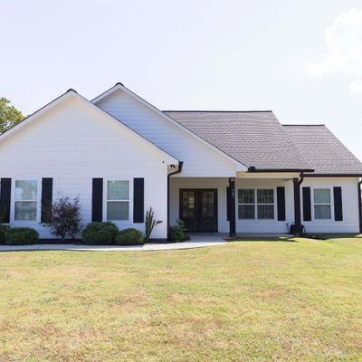 587 Hancock Dr E, Scottsboro, AL 35769