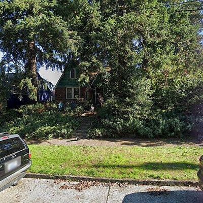 5932 Ne 29 Th Ave, Portland, OR 97211