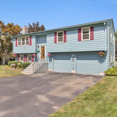 6 Blue Orchard Dr, Middletown, CT 06457