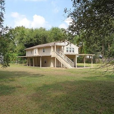 600 Bullfrog Ln, Conroe, TX 77384