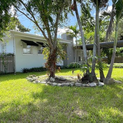 6126 Sw 61 St St, South Miami, FL 33143