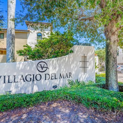 615 Via Villagio, Hypoluxo, FL 33462