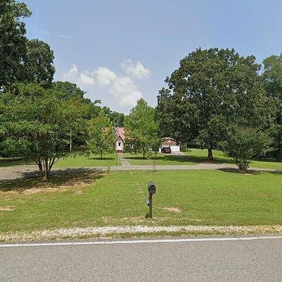 7905 Frankfort Rd, Tuscumbia, AL 35674