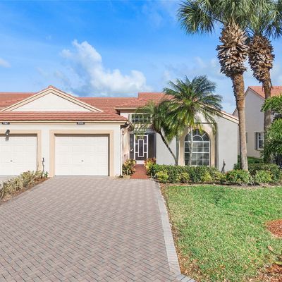 7915 Coral Pointe Dr, Delray Beach, FL 33446