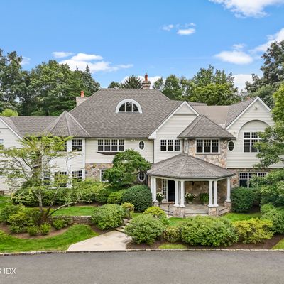 8 Byfield Ln, Greenwich, CT 06830