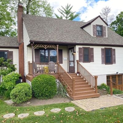 8 Brooklake Rd, Madison, NJ 07940