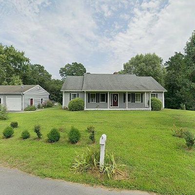 80 Lovers Ln, Plainfield, CT 06374