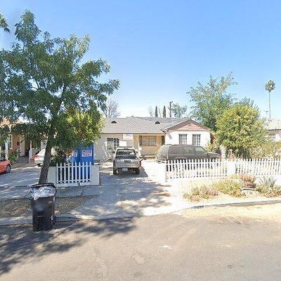 8017 Noble Ave, Panorama City, CA 91402