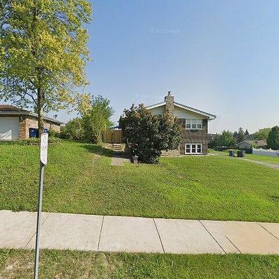 8020 W 91 St St, Hickory Hills, IL 60457